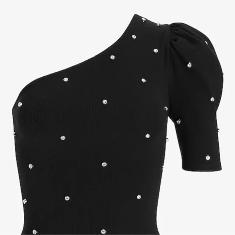 NWT express rhinestone one-shoulder top in SZ L
